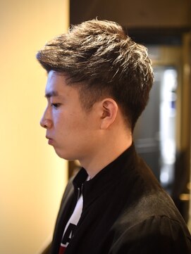 バレス 田町(BALES) [スキンフェード/ツイストスパイラル/田町]