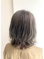 エミュスト(Emuest) グレージュシースルーカラー