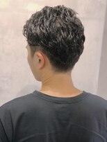 フランクスバーバーリザーブ 人形町店(FRANK’S BARBER RESERVE) サイドツーブロックグラデーションスタイルパーマ yk