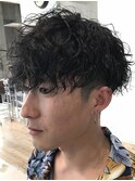 ツイストスパイラルパーマ波巻きスパイラル刈り上げマッシュ