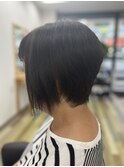 ショート前下がりボブ