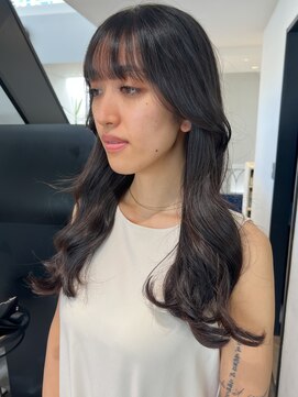 トレス(TRESS) ロング　前髪カット　前髪ストレート　くびれヘア　原宿　表参道
