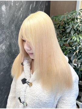 アニュー(A'nyu) 抜きっぱなしブロンドケアブリーチルーツカラーアンブレラカラー