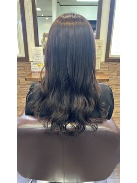 アモンド(Amonde) ふんわりロング