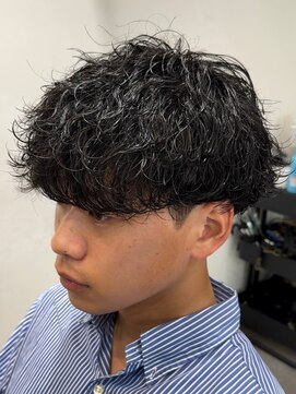 フィフス 渋谷(fifth) 再現性高い波巻きスパイラルパーマ×刈り上げマッシュ