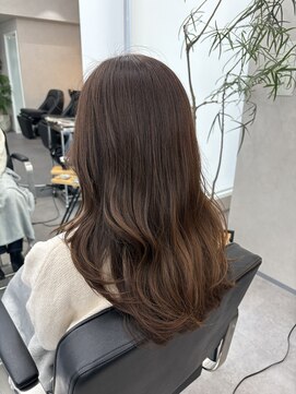 クム 横浜(qumu) ナチュラルベージュ × レイヤー【神永】