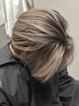 メンズバレイヤージュ