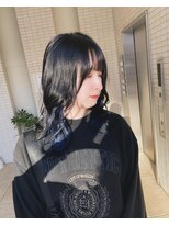 リヴナ(Livna)&nbsp;イヤリングカラーにネイビーカラー◎