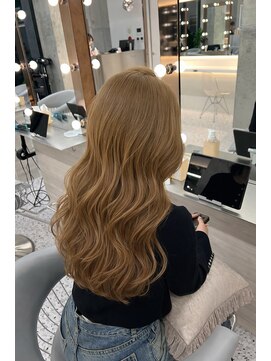 ロール 博多(Role) ブリーチなし/ミルクティーベージュ/くすみカラー/ガーリー