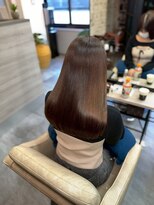 シシ 新宿(She 2.)&nbsp;ココアブラウン/艶髪ロング/透明感カラー/髪質改善ストレート