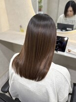 ホワイト(WHITE)&nbsp;ミディアム美髪矯正◎
