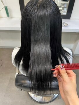 ハムレッツ 【名古屋栄パルコ隣、髪がどんどん綺麗になる髪質改善縮毛矯正】