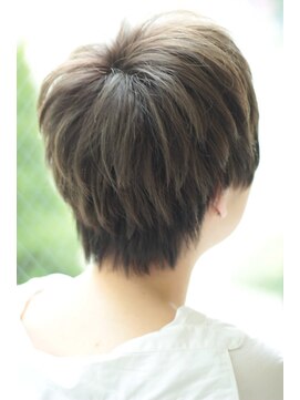 イースタイル 一社店(e style) スッキリショートレイヤー