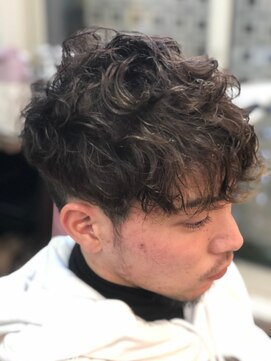 フィリックスフォーメン(for MEN) ツーブロパーマ