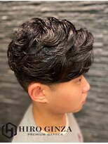 ヒロギンザプレミアムバーバースパ パレスホテル店(HIRO GINZA)&nbsp;ツーブロック×パーマ