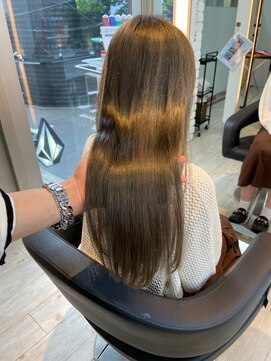 インク サカエ(inq sakae) ツヤ◇オリーブブラウン