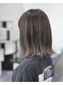 切りっぱなし系スタイルに毛先ブリーチ+透け感カラーハイライト