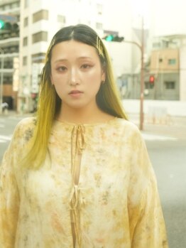 経験豊富なStylistが《透明感×ダメージレス》なハイトーンカラーを実現◎ツヤのある上質な仕上がりに感動!