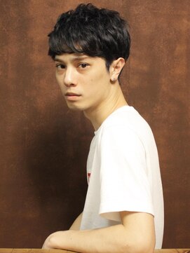 シアンデルカ(CYANDELUCCA) くせ毛風ショート