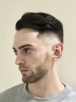 プレミアムバーバー 原宿店(PREMIUM BARBER produce by HIRO GINZA) スキンフェード×アップバング