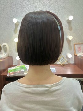 エルサフィロ ヨドヤバシ(el zafiro yodoyabashi) ナチュラルボブ×黒髪ボブ×大人ショートボブ 20代30代40代50代