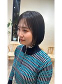 黒髪暗髪大人可愛い前下がりボブシースルーバング20代30代40代