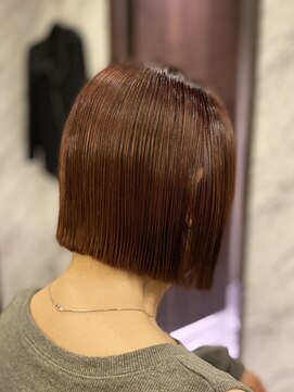 カミケンパセオ(kamiken.paseo) 小顔似合わせカット大人のくびれミニボブ【カミケンパセオ】