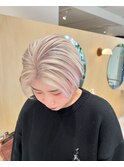 ホワイトカラーハイトーンショートレイヤーケアブリーチ渋谷駅