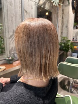 ワル(wal.) ハイトーンボブ