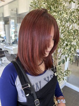 ハピネス 西大寺店(Happiness) レイヤーカット 顔まわりレイヤー レッドカラー