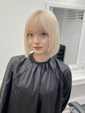 ヴィア 京都烏丸(Via) ブリーチ/ハイトーン/髪質改善/ブロンドカラー/ホワイトブロンド