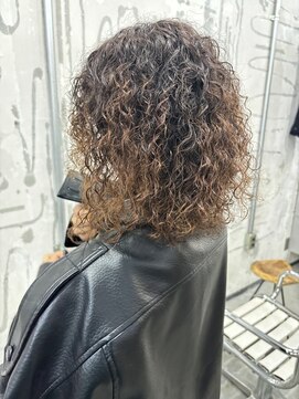 サル(saru) spiral perm