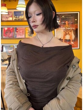 ニウ(NIU) シアーレイヤーボブ