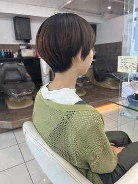 カヌレ 金沢文庫店 マッシュショート ハンサムマッシュ