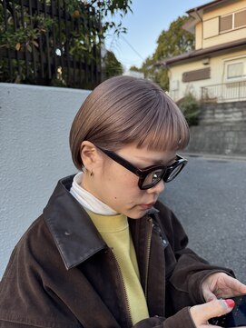 カルム(calmost) ミルクティーベージュ×ミニボブ