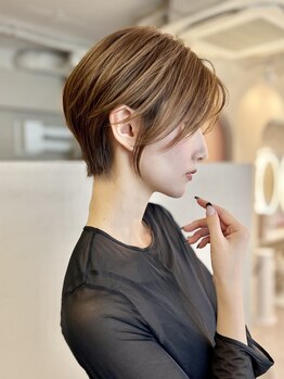 プラーチェ 青葉台の写真/【骨格補正】高い技術力のPlaatjeだからこそ叶う！魅せるシルエットにこだわり、大人可愛いカットに…！