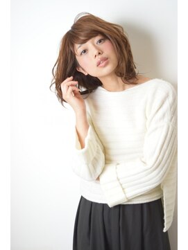 ハリス(Harris) ワンサイドショート/ボブ/ブランジュ/ダブルバンク 表参道/青山