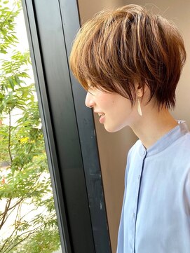 ビュー フクオカ(VIEW FUKUOKA) 似合わせカットアースカラーのショートボブ