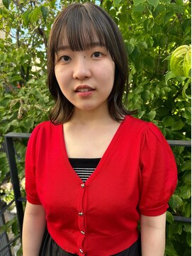 ツイギー 宮西店(TWiGGY) オリーブカラーに外ハネボブ