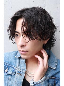 アソビ 表参道(ASOBI) 波巻きスパイラルパーマ センターパート ウルフ