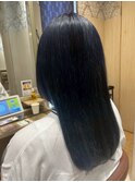 ネイビーブルー