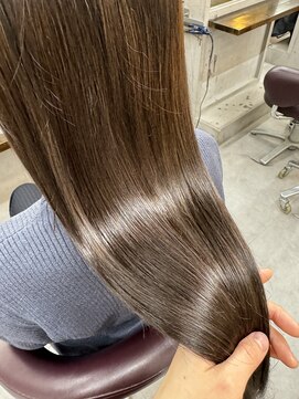 キイ ギンザ(k.e.y GINZA) うる艶トリートメント/ブラウンカラー