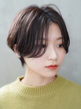 ウィズ 木更津店(Wiz) 大人かわいいくびれショート！センターパートで垢抜け感◎