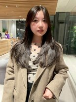 アオイ(aoi.)&nbsp;オリーブグレージュ×レイヤーカット