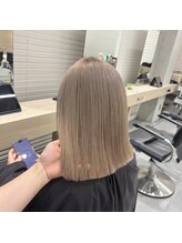 ヘアスペース リズム グリーン(Hair space Rizm green) ミルクティーベージュ