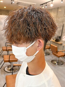 エルマーク 梅田(L-MARK) 波巻きスパイラル/シャドウパーマ/サーフカール/men's/メンズ