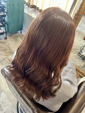 ヘアーアトリエ ラフェル(hair atelier Rafel) ミディアムヘア/ショコラブラウン/韓国風ヨシンモリ