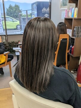 シャルシェ(Chercher) トリプルCOLOR★髪質改善シルバーハイライト