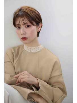 ムウ 難波(MOU) クールショートボブ前髪イメチェンピンクベージュ30代40代50代