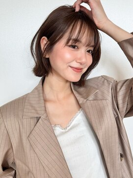 ファナ(fha-na) ☆切りっぱなしスタイル ミディアムレイヤー☆